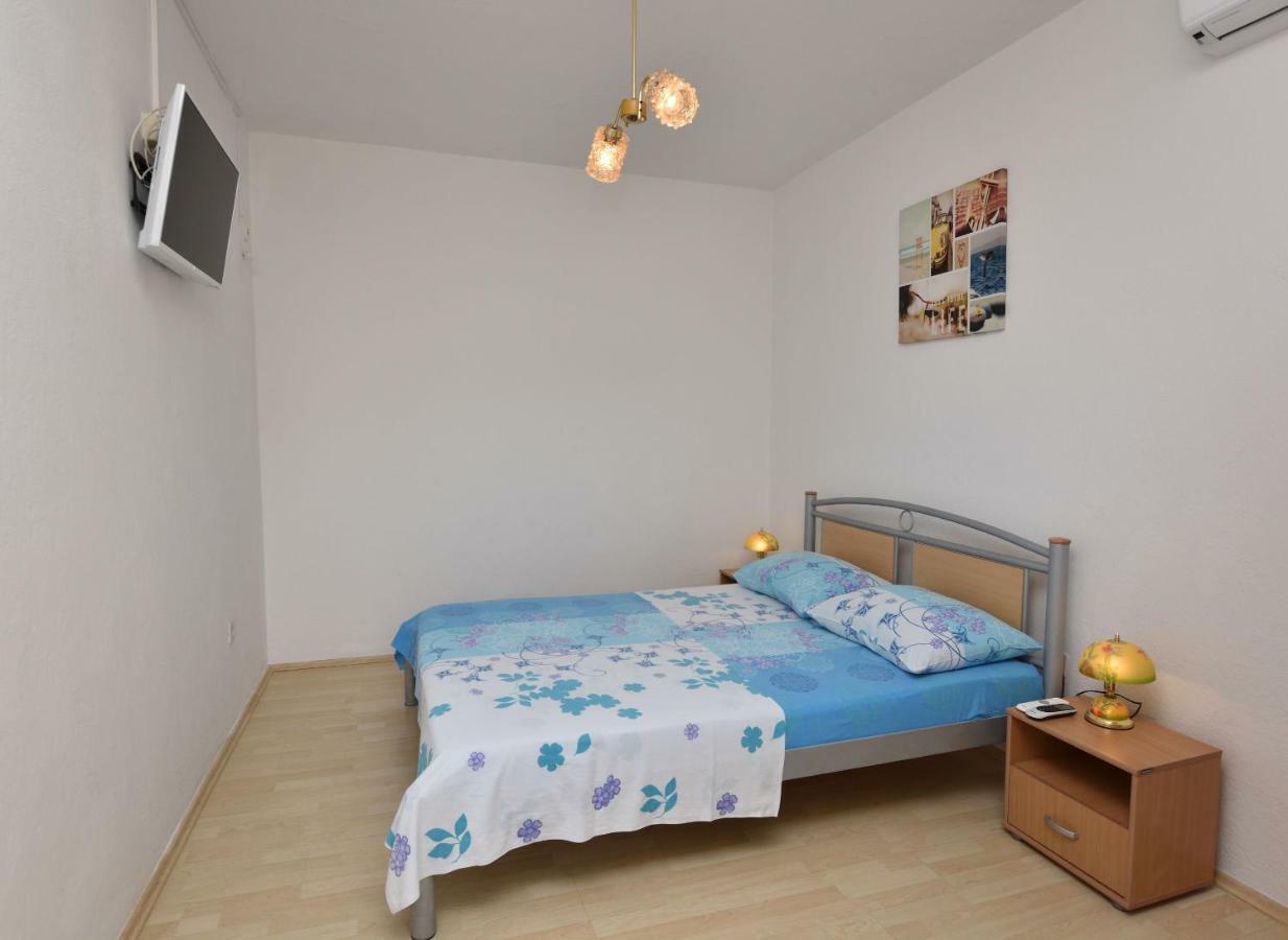Apartment Dijo I Primošten Extérieur photo
